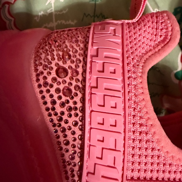 Steve Madden SM NY90 Pink Rhinestone Sneakers (Size 9) - Picture 2 of 5